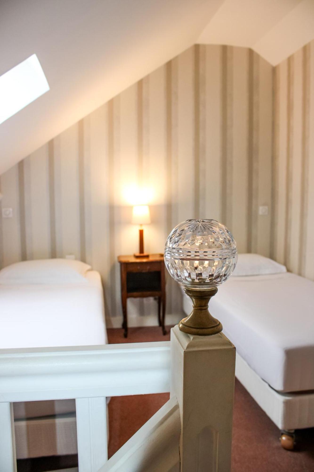 Hotel La Villa Fleurie Beaune  Ngoại thất bức ảnh
