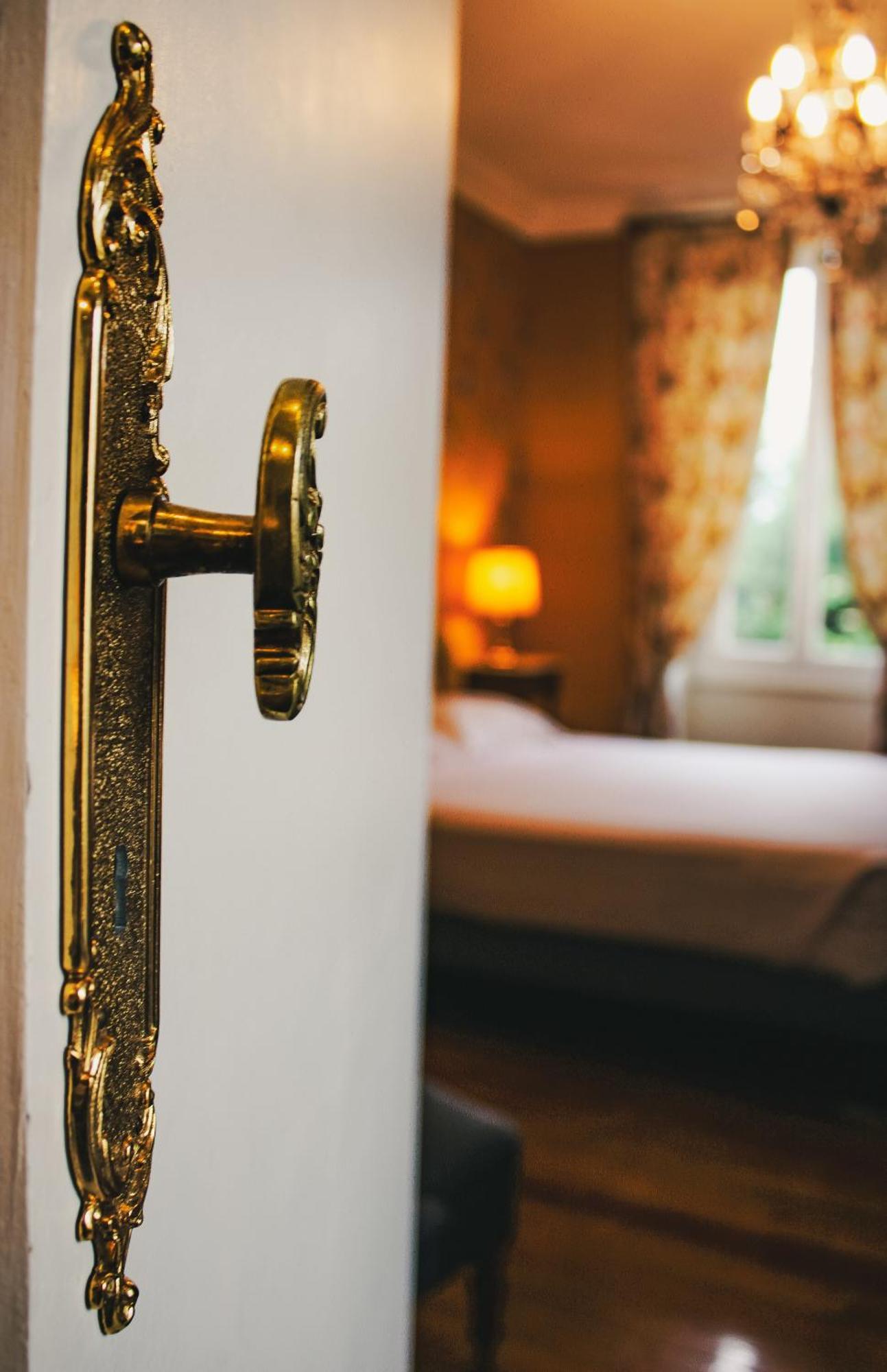 Hotel La Villa Fleurie Beaune  Ngoại thất bức ảnh