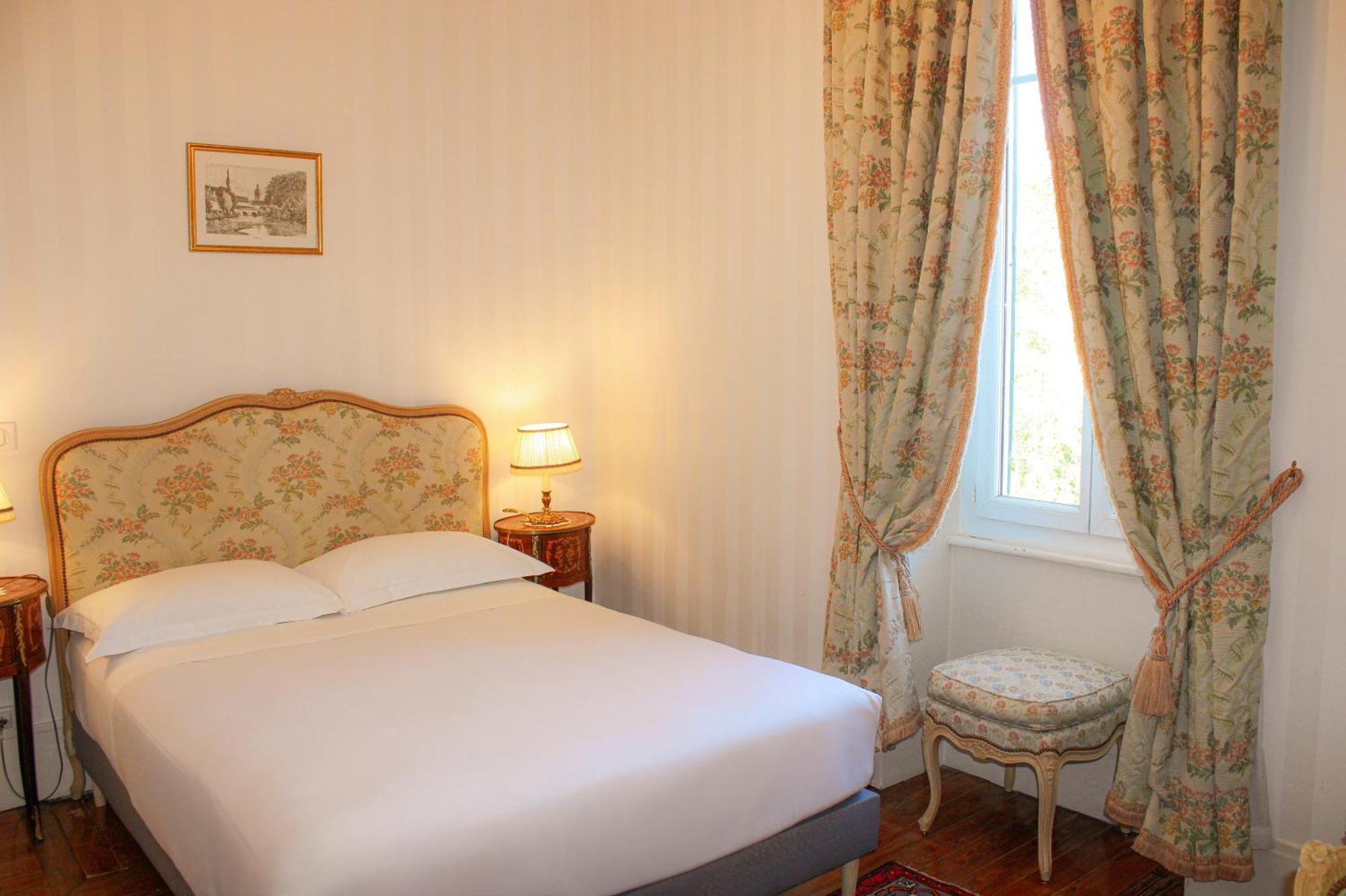 Hotel La Villa Fleurie Beaune  Ngoại thất bức ảnh